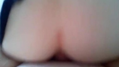 La MILF serba prova l'anale
