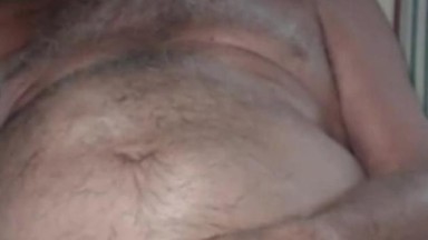 Il nonno si masturba in cam