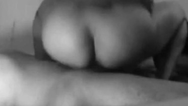 MILF svedese cavalca un giovane cazzo - Oh, l'estasi!